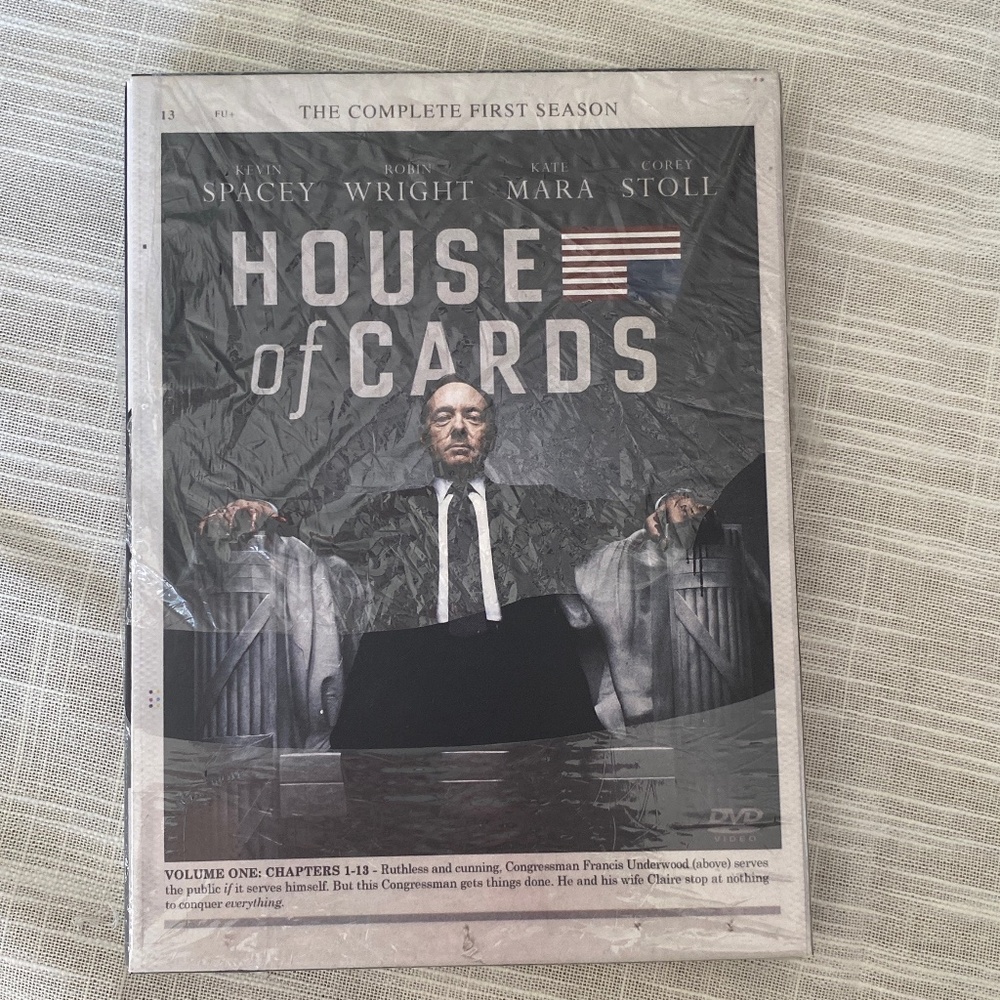 NWT House if Cards  The Complete First Season Vol.1 Chapters 1-13
